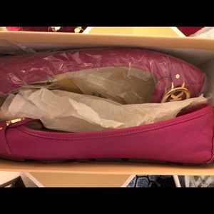 Michael Kors Fuschia Flats